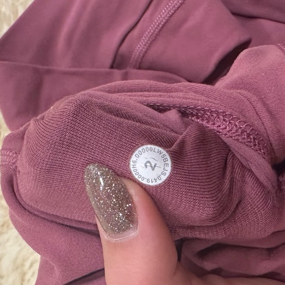 Lululemon Align Pant II 25"
Moss Rose size 2 - Picture 5 of 5